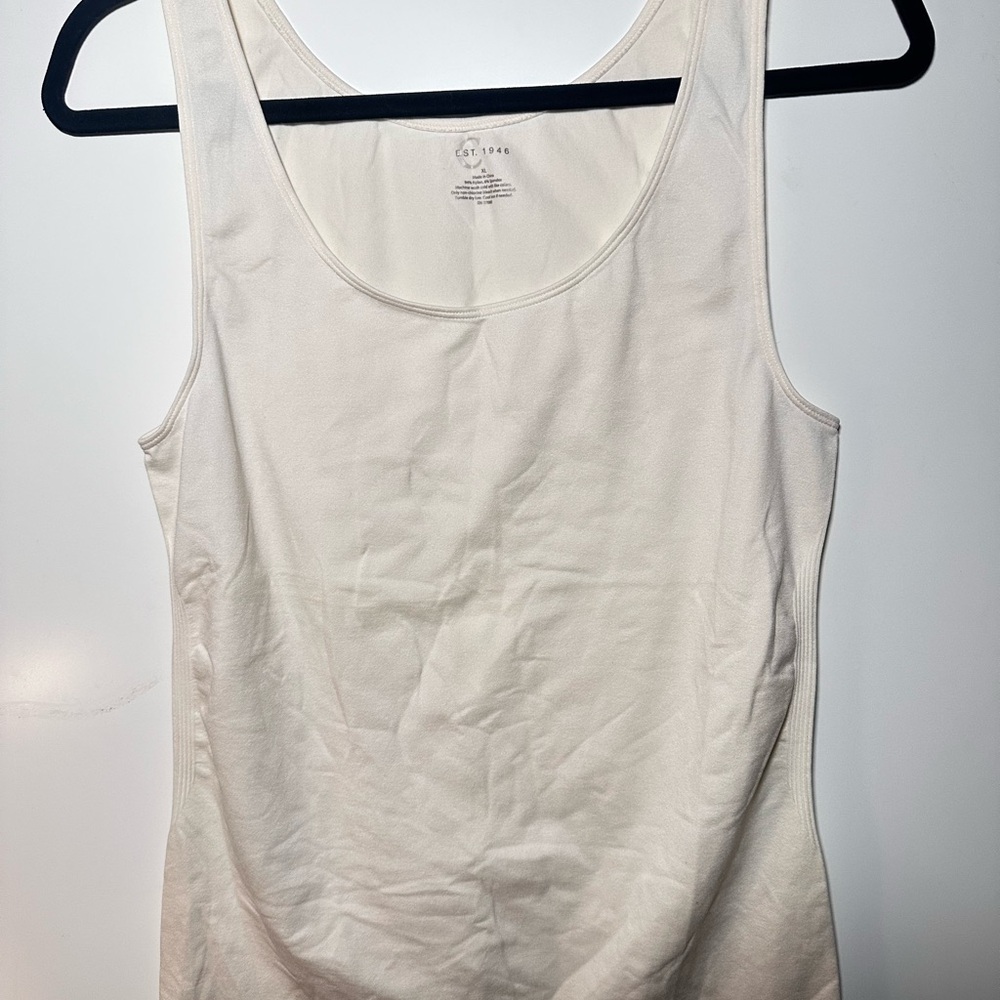 C. EST. 1946 White Scoop Neck Tank Top - Size XL - Essential Layering Piece